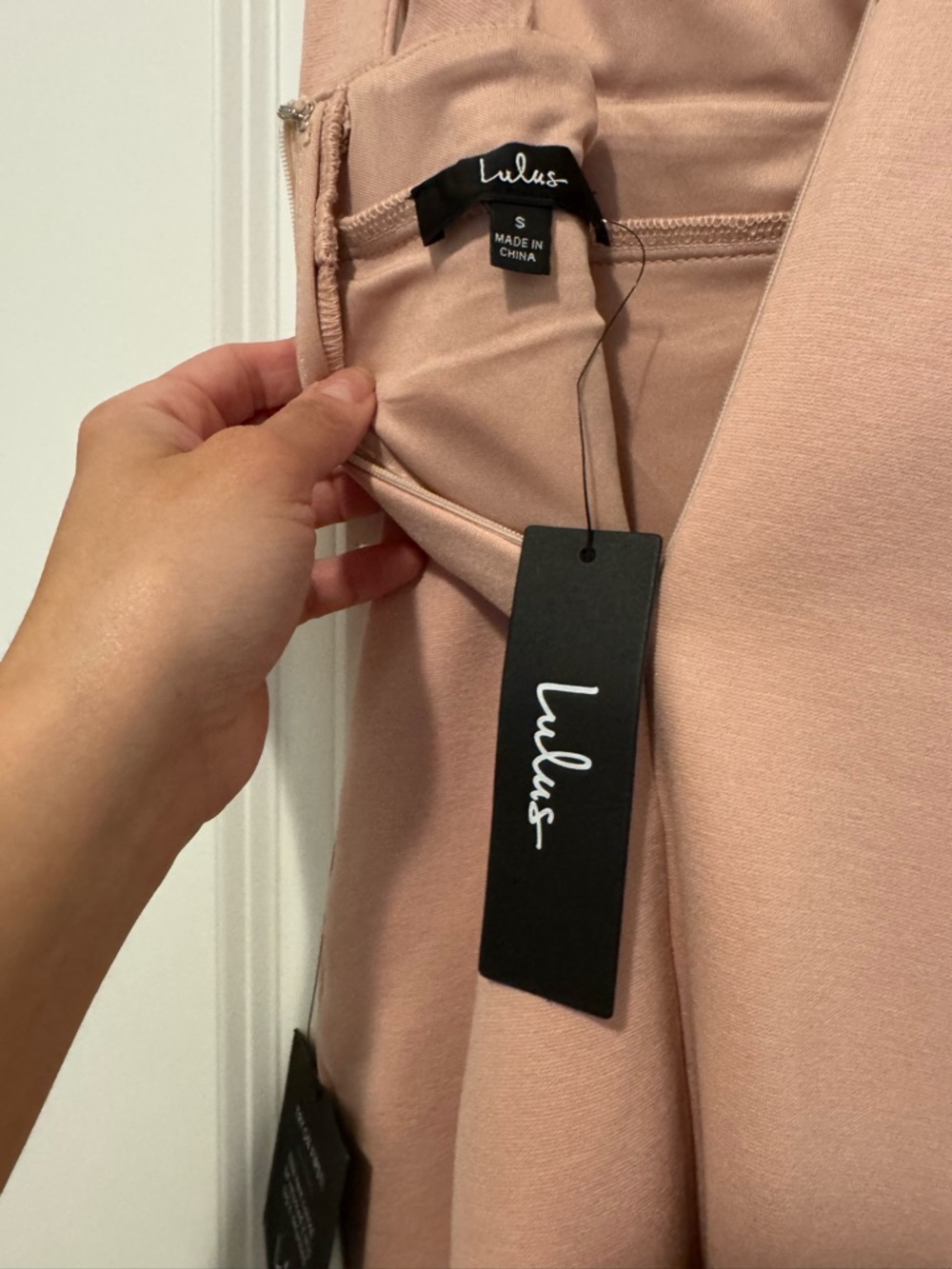 Lulus Sleeveless V-Neck Blush Bodycon Dress - Picture 9 of 11